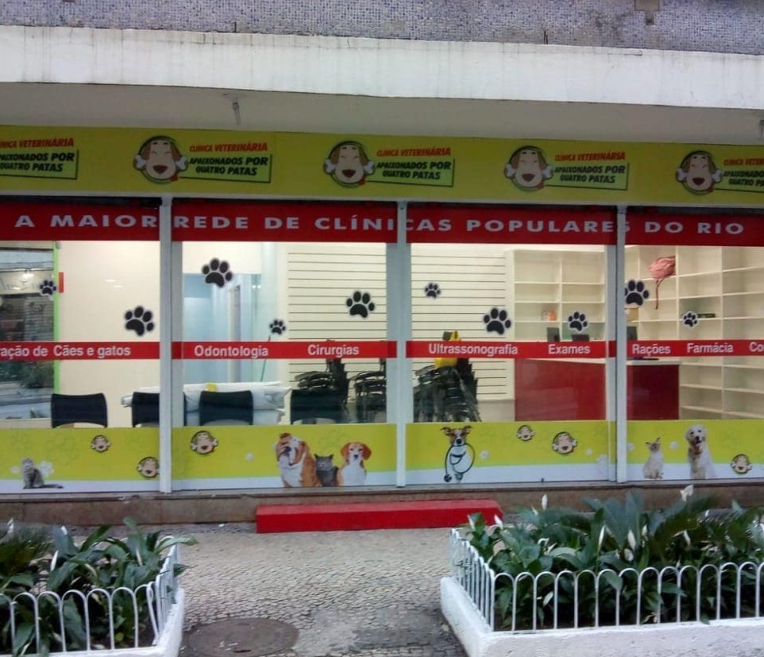 LKL — adesivação e fachada para Clínica Veterinária Apaixonados por Quatro Patas